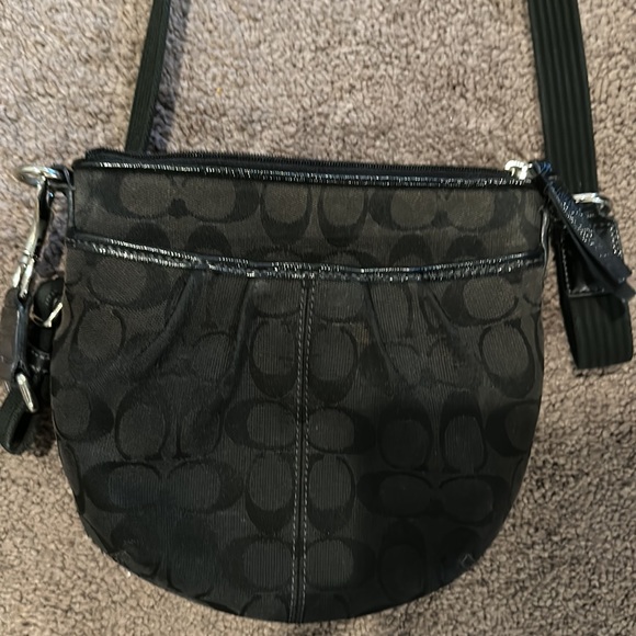 Authentic Coach bag color black - Picture 5 of 6